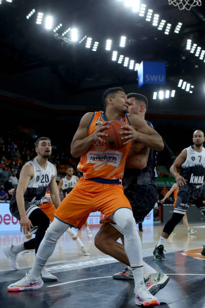 情况与其颇 情况与其颇